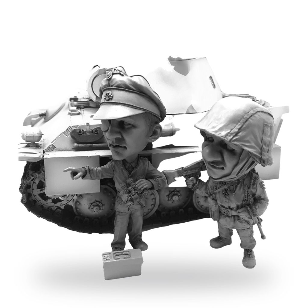 Unpainted GK Miniature Tank Q Soldier Officer figures with tank base.