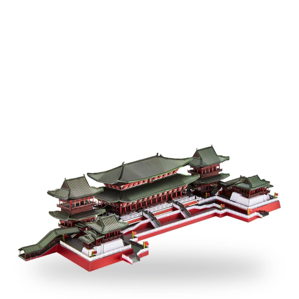 3D puzzle of traditional Chinese palace with red walls and green tiled roofs.