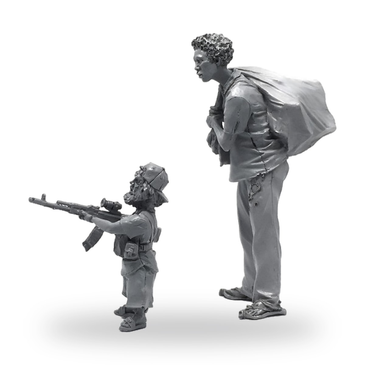 1/35 Civilian Dwarf Man Rifle Resin Figure Kit - view 3